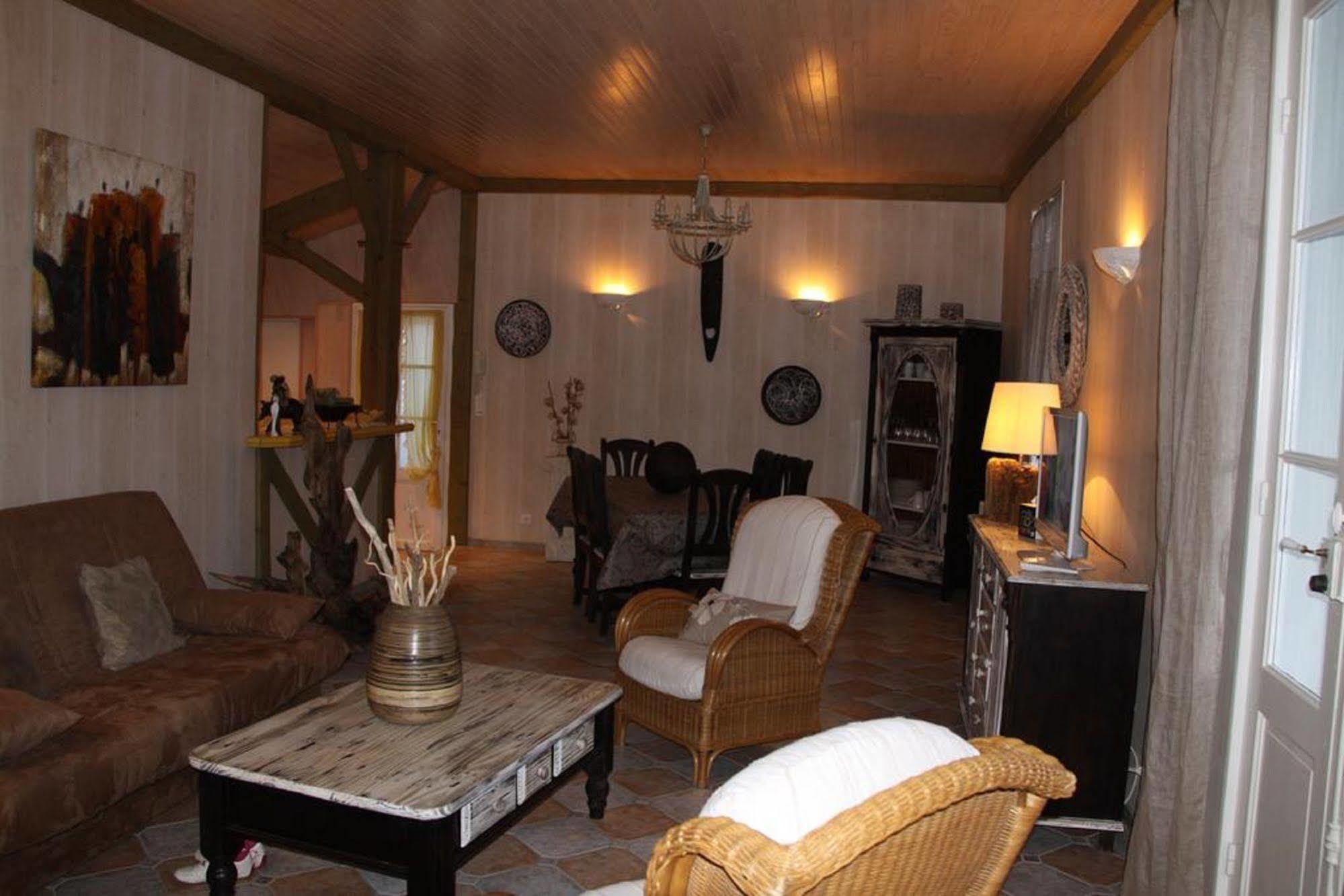 Charme & Confort- Les Cottages Du Bassin D'Arcachon- Petit-Dejeuner Sur Demande - Nuitee, Court Sejour, Semaine Gujan-Mestras Dış mekan fotoğraf